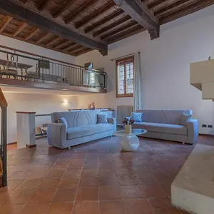  Appartamento Exclusive Duplex In The Center X9! Italia