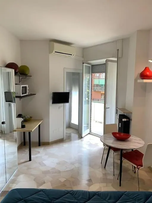 Casa Dei Fiordalisi Apartment Milan